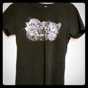 Casual Black Lion Tee Shirt